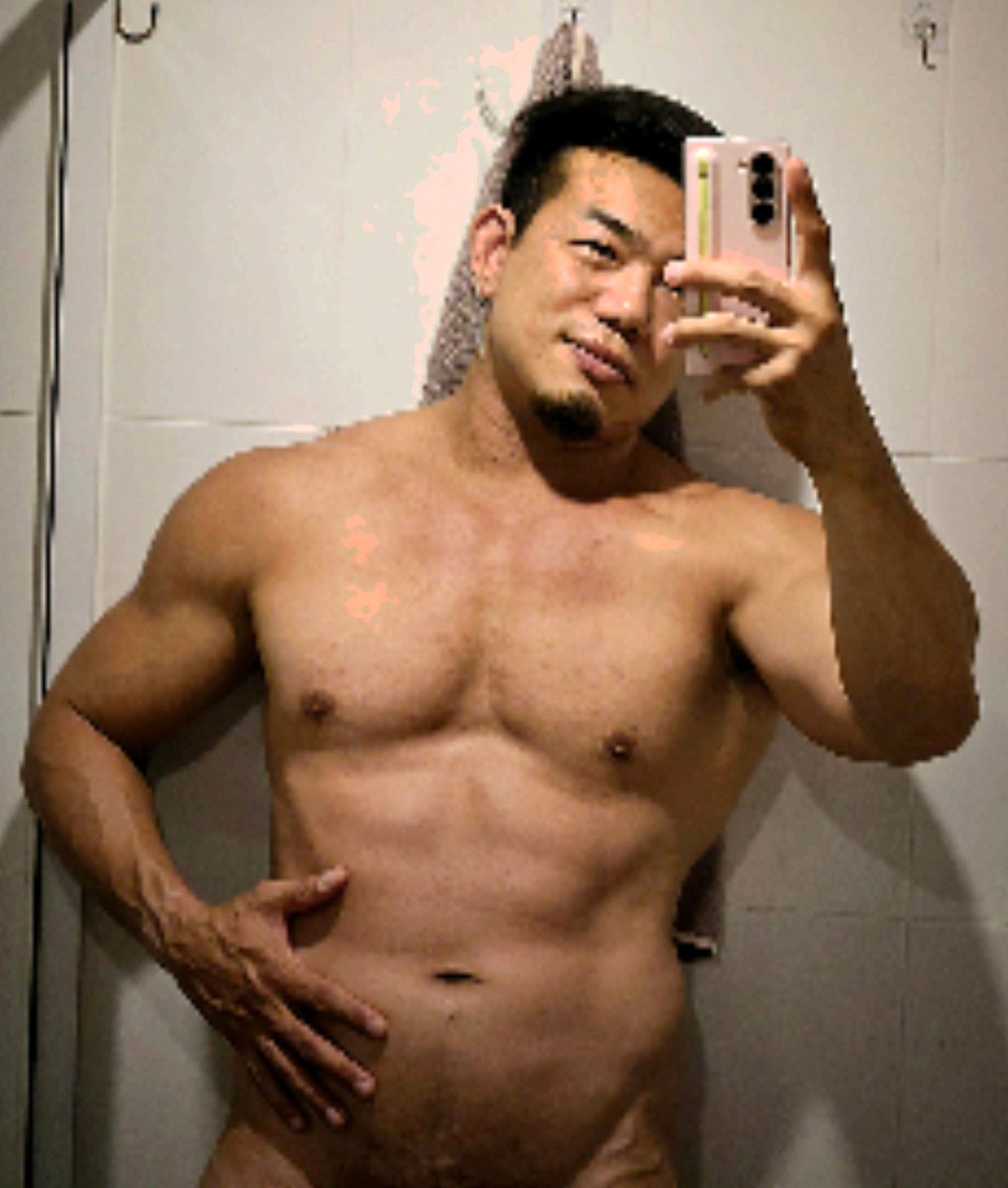 NonalyNonn's tweet photo. มาเทรน Shirtless Training กันครับ เทรนกันสบายๆแบบได้เหงื่อจัดๆ รับเทรนทุกวัน ที่ @krubb_bkkth สอบถามรายละเอียดได้ครับ https://t.co/8XPaKx4Ekg