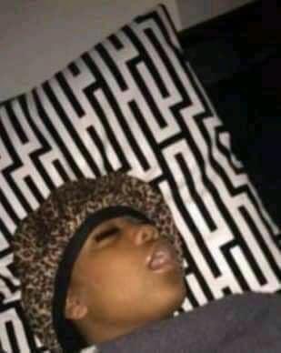 layxsnv's tweet image. "What's your favourite thing to do"

Me :