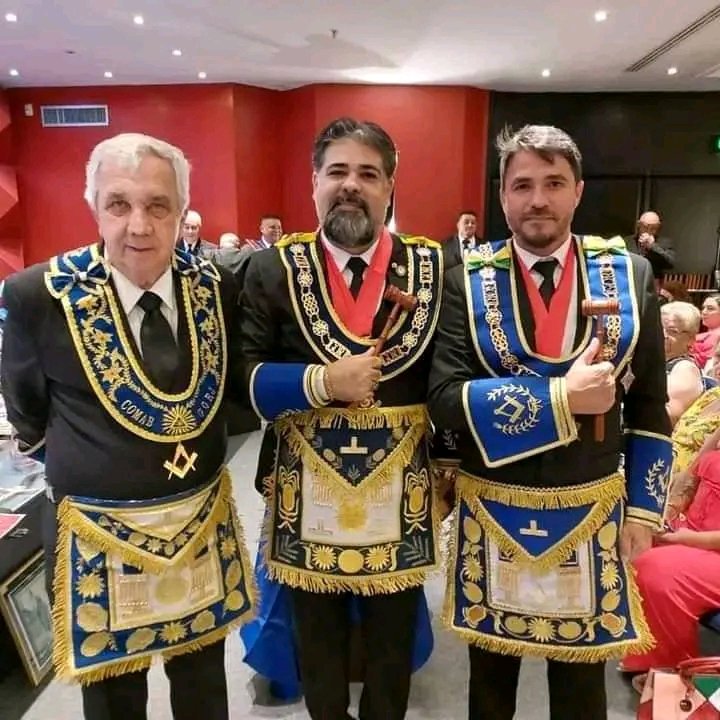 illuminatibrotherhood (@luminati6666) on Twitter photo 