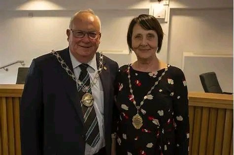 illuminatibrotherhood (@luminati6666) on Twitter photo 