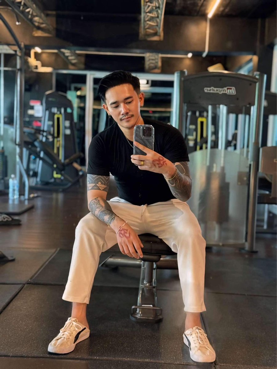 #raraspa  📌📌 วันนี้มาในลุค หนุ่มฟิตเนส สุภาพเรียบร้อยครับ ♥️😍 เปิดบริการตั้งแต่ 11.00-24.00 น.
#ย่านรามคำแหง43/1  
สนใจแอดไลน์มาสอบถามเพิ่มเติมได้ครับ
👇👇👇
#rayaspa
#รามคำแหง 43/1
#สปาผู้ชาย
#โทร0626144269
lin.ee/C74WiJd