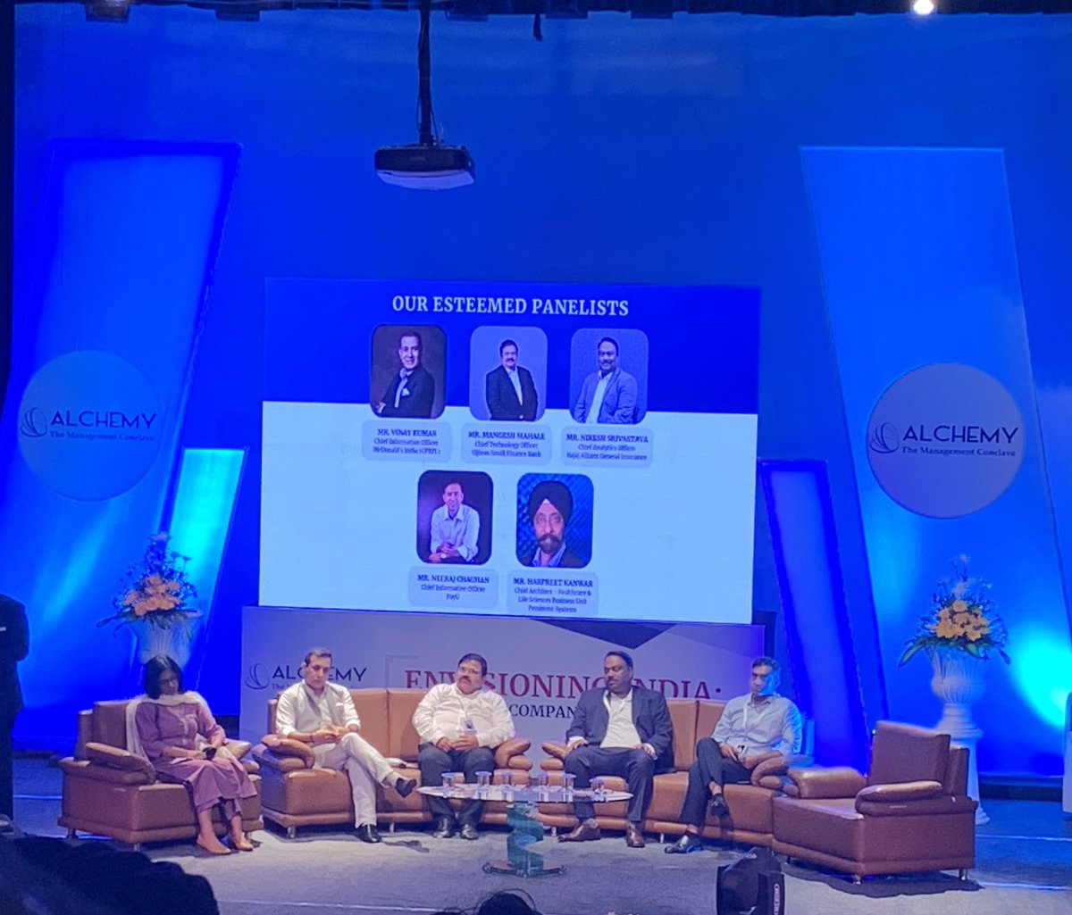 Shambhavi748's tweet photo. "The panel discussion is now starting! Join us for an engaging session with industry leaders as they explore the future of management and innovation. Stay tuned for insightful conversations. #Alchemy24 #AlchemyAtSIBMB #SIBMB" https://t.co/ICnYUsqL9q