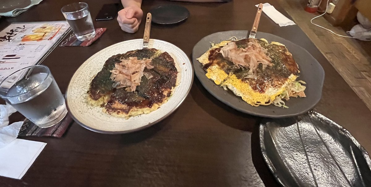 NAKAMI211's tweet photo. 昨日はお好み焼きを食べました。
美味しかったです�� https://t.co/ASLuZtgw40