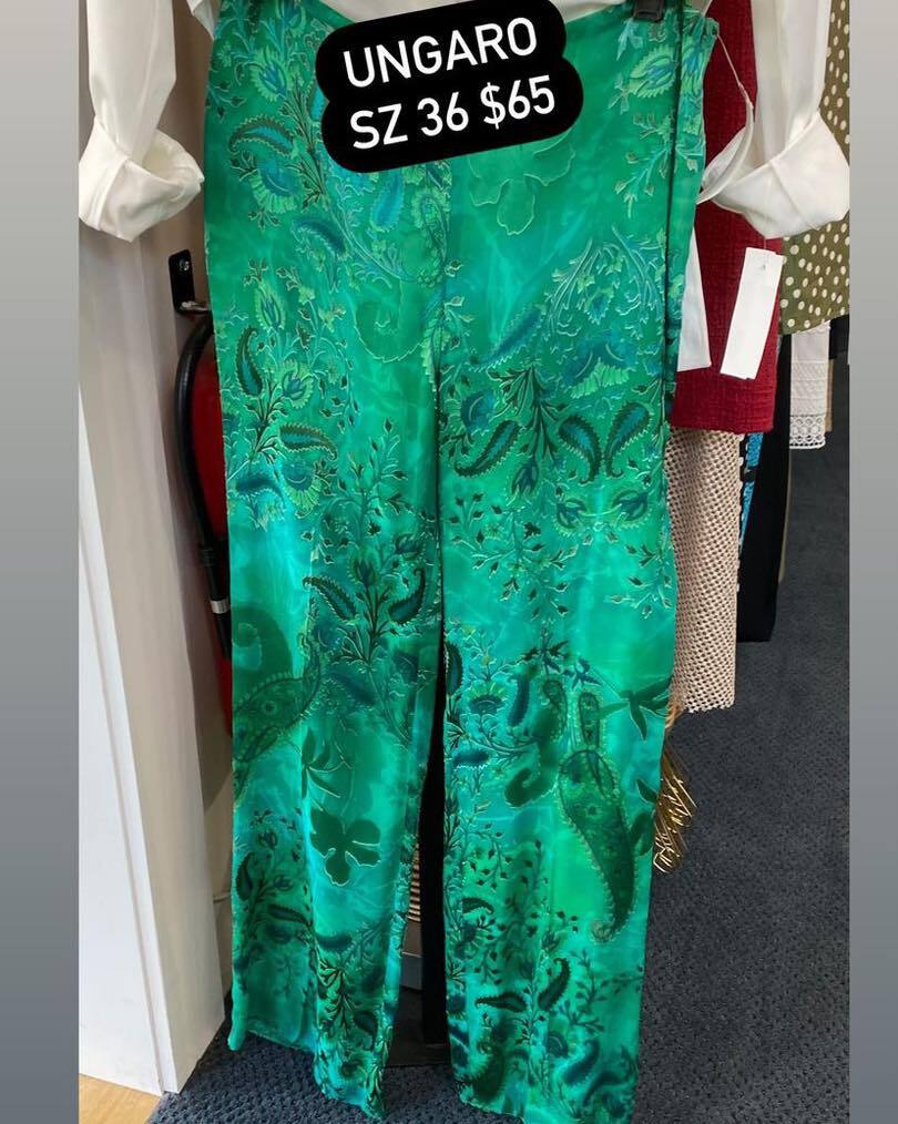 CEconsignment's tweet image. Silk wide leg for some flair! Dm or ☎️ (781)449-2500 for more info.  Closet Exchange sells pre-owned authentic items. We are not affiliated with any specific brand. All images are original images posted by Closet Exchange. #consignment #entrupy #bostonst… instagr.am/p/C_4kWqAtcPM/
