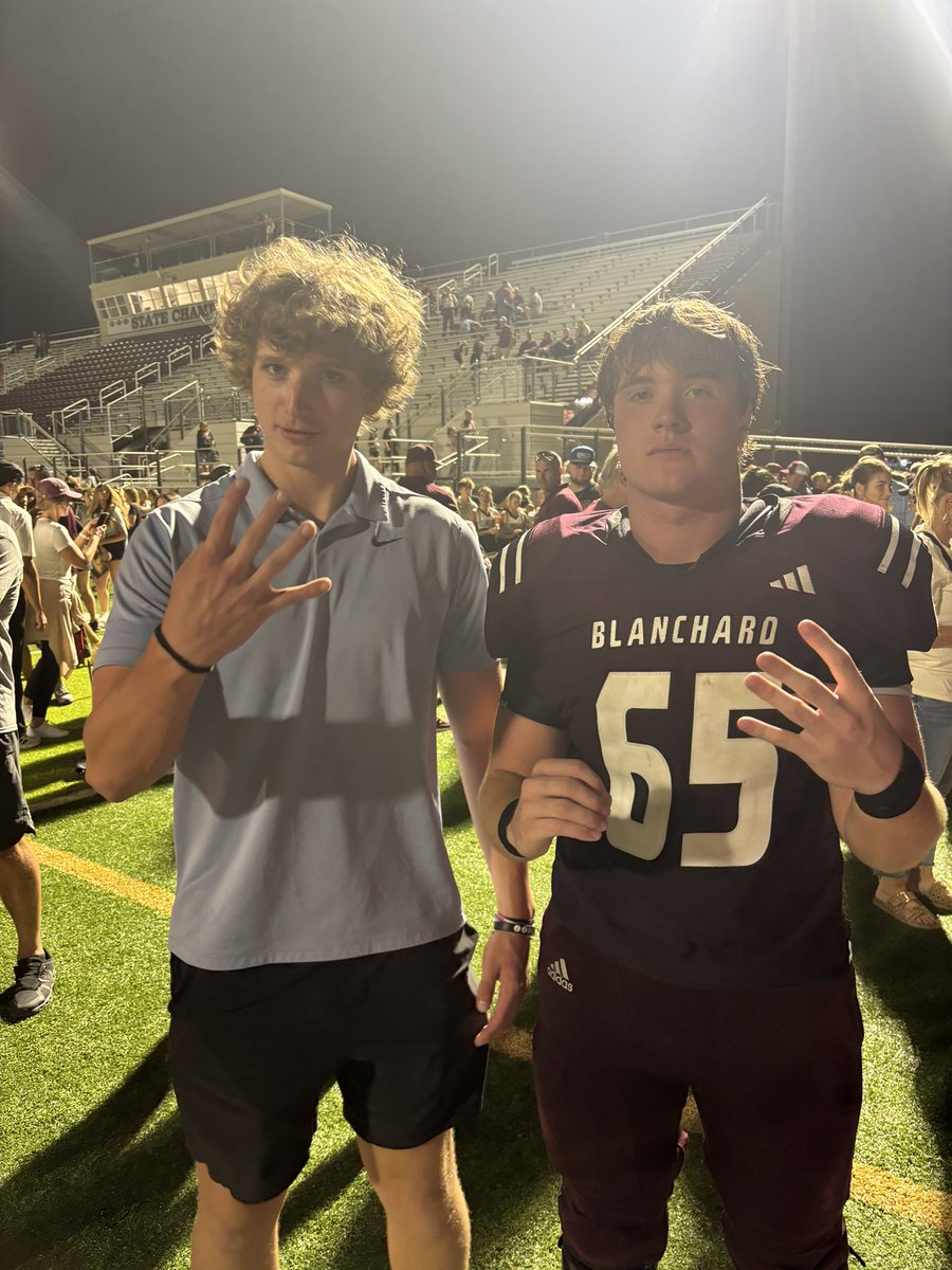 LukeMeeker2's tweet photo. Week 2 W‼️‼️
2-0‼️‼️
@Braxtonmilli4 @Kade_saunders50 https://t.co/kKP1pBq7B8