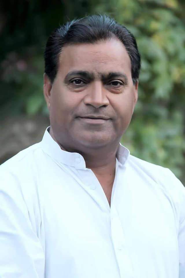 रामगढ़ (अलवर) से विधायक एवं वरिष्ठ कांग्रेस नेता, संगठन के लिए समर्पित श्री जुबेर खान जी के निधन का समाचार अत्यंत दुःखद है।
ईश्वर दिवंगत आत्मा को अपने श्री चरणों में स्थान दें एवं शोकाकुल परिवारजनों को यह आघात सहने की शक्ति दें।
#ZubairKhan