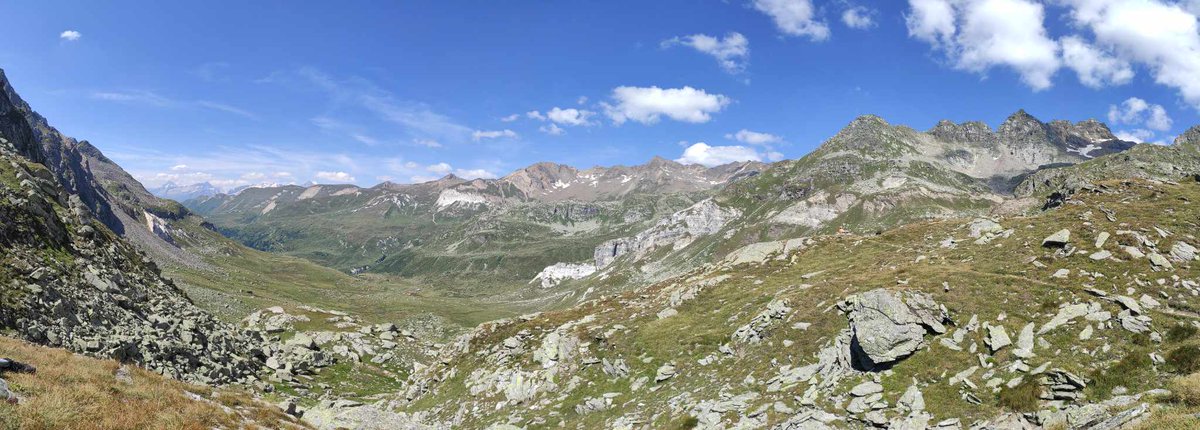 Saliinvetta's tweet photo. Una bellissima escursione all'Alpe Devero, in Piemonte 💚🍃
👉 Qui trovate tutti i dettagli :
https://t.co/LSj4yCGFOw
#devero #piemonte #montagna #trekking #camminate https://t.co/lF5vzgBjrV