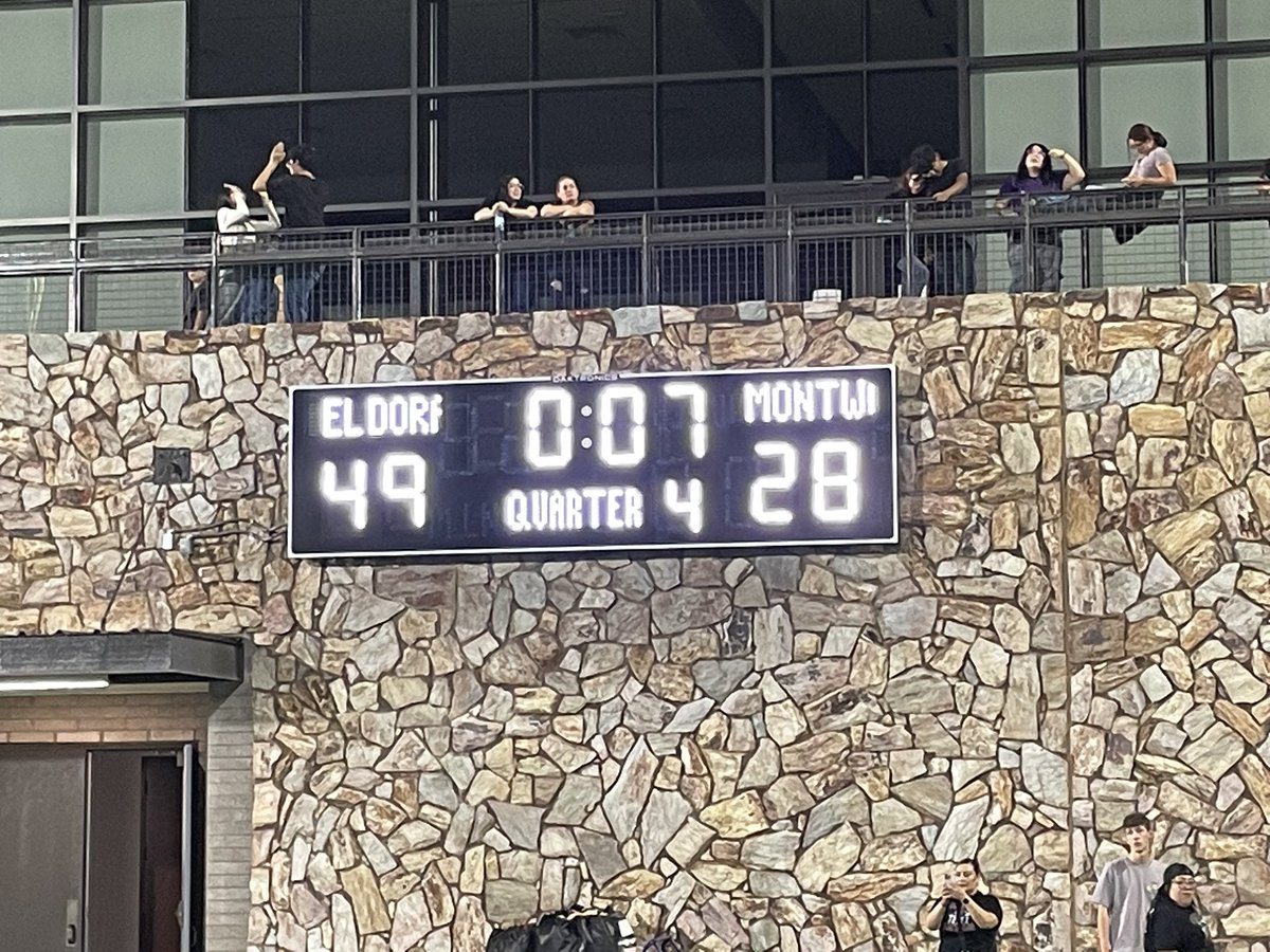 Isaac Medina tweet media