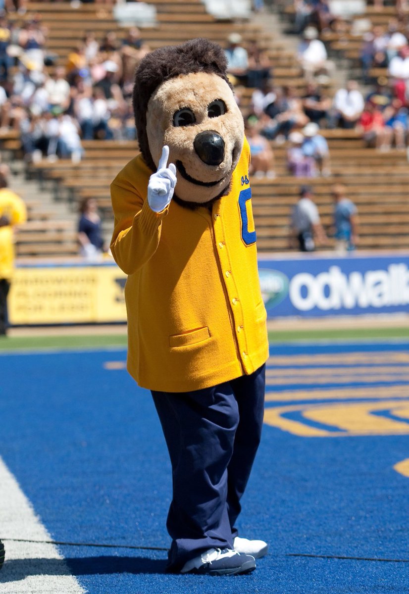 Can we agree Oski is the creepy old uncle of the mascot world? I won’t be surprised to see him on “To Catch a Predator” one day. 
#GoAztecs #BeatCal

But seriously, does he have a sack of Werther’s Originals in those pockets of his for… the children?
