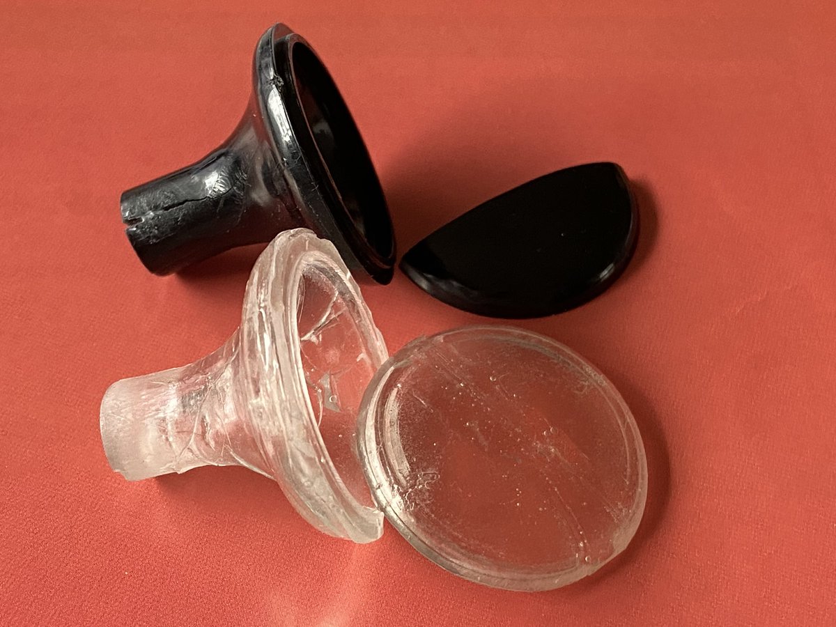 壊れた電鍵のツマミを100均のレジンで複製してみました。