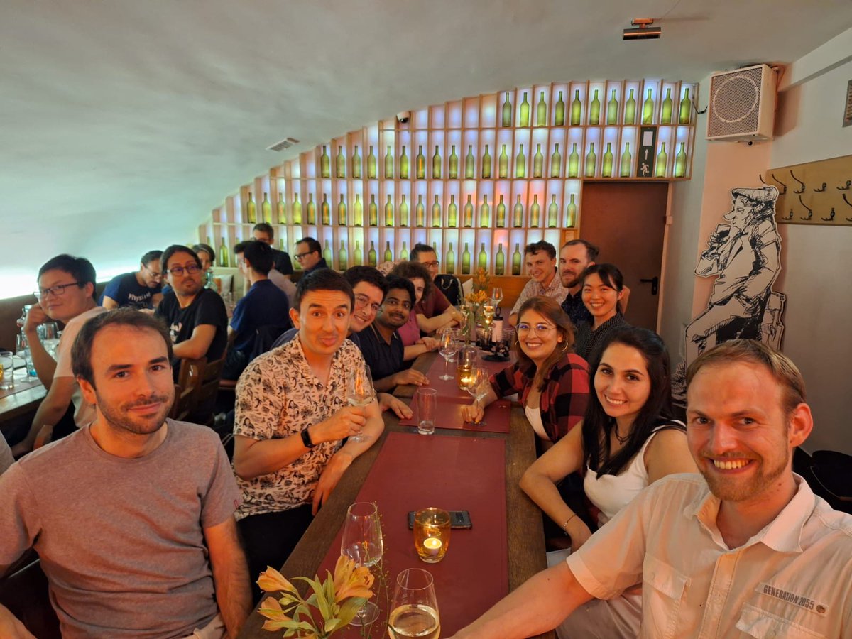 MartinNapetsch1's tweet photo. Just returned from 3 intense weeks of physics at the "Dark Matter Landscape" workshop at MITP Mainz. Thanks to the organizers @SmirnovJuri, @HarzJulia and others for the great event and the opportunity to present my work in this elite round of experts - it's been amazing! https://t.co/QPTFVsZKl4
