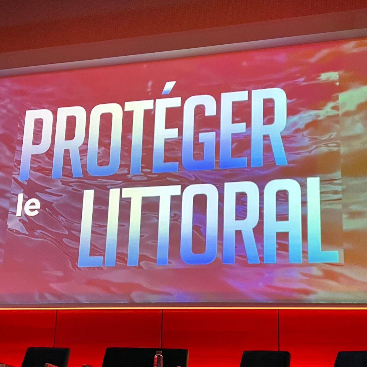 Grand Océan (@grandocean) on Twitter photo C'est parti pour le 2e jour du festival #GrandOcean à la <a href="/Cite_de_la_Mer/">La Cité de la Mer</a> 🤗
Participez aux tables rondes et aux animations ludiques
sur le thème « penser et protéger le littoral et les îles » 🌊
📺 Vous êtes à distance ? Rejoignez-nous sur le live : grandocean-event.com/onlineroom/77f… C'est parti pour le 2e jour du festival #GrandOcean à la <a href="/Cite_de_la_Mer/">La Cité de la Mer</a> 🤗
Participez aux tables rondes et aux animations ludiques
sur le thème « penser et protéger le littoral et les îles » 🌊
📺 Vous êtes à distance ? Rejoignez-nous sur le live : grandocean-event.com/onlineroom/77f…