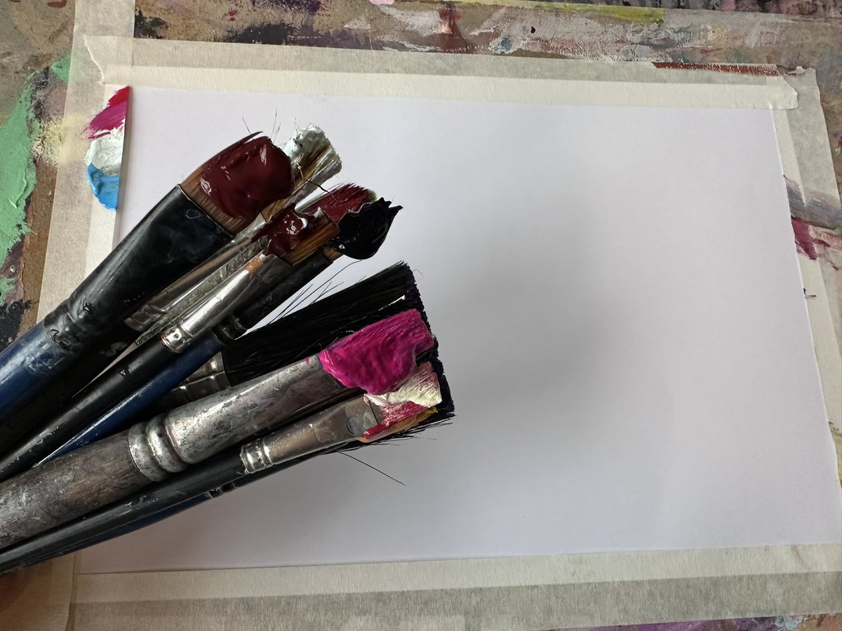 MyartNz's tweet photo. One brush? Try a bundle! Using multiple brushes at once brings unpredictable strokes and layers to abstract art. Can't wait to see where this technique takes the piece! #AbstractArt #CreativeExperiment #BoldBrushwork #CreativeProcess #nftart https://t.co/92jZ351vMY