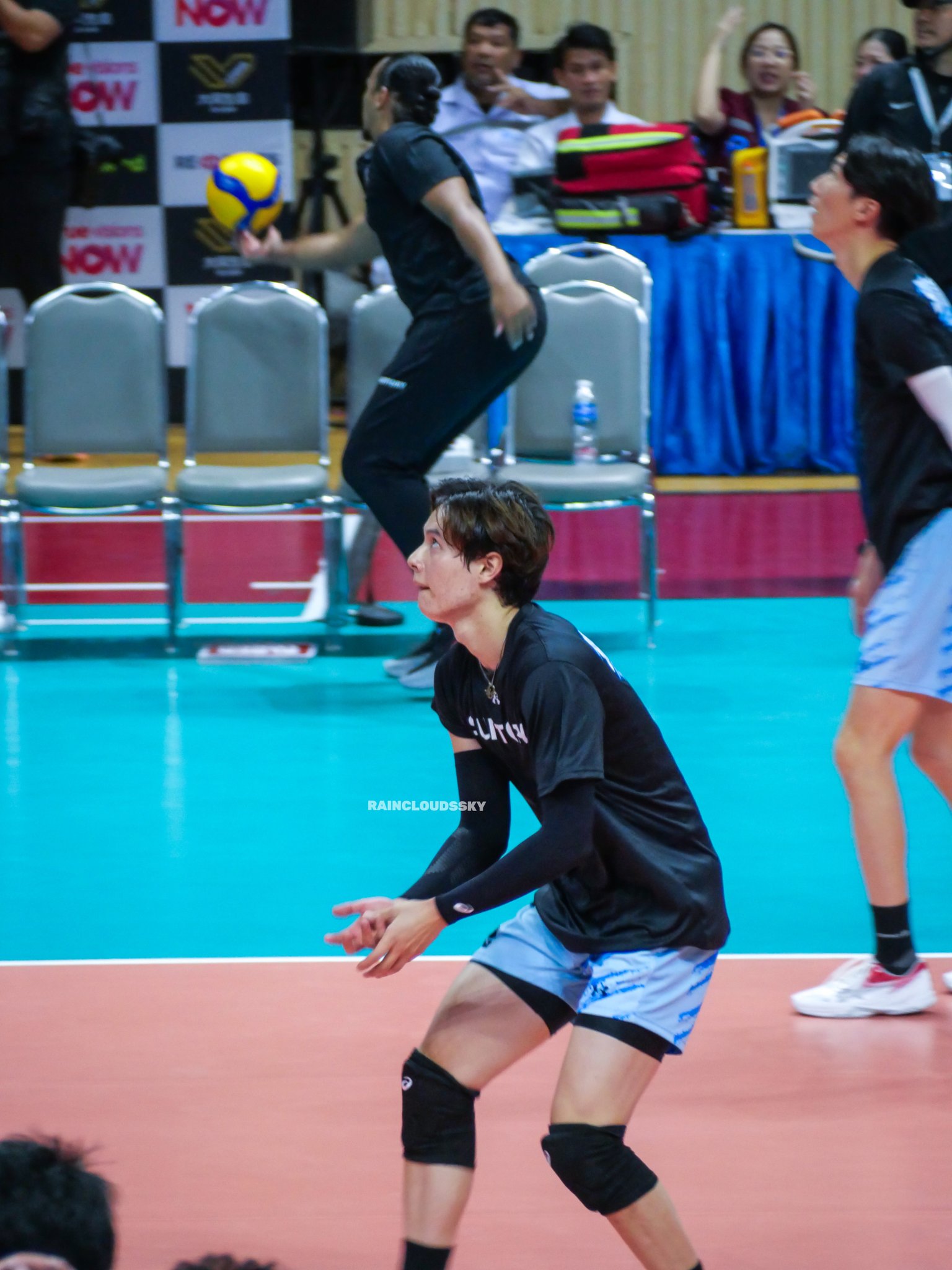 サントリーサンバーズ高橋藍 24-25オーセンティックユニフォーム サントリーサンバーズ高橋藍 24-25オーセンティックユニフォーム