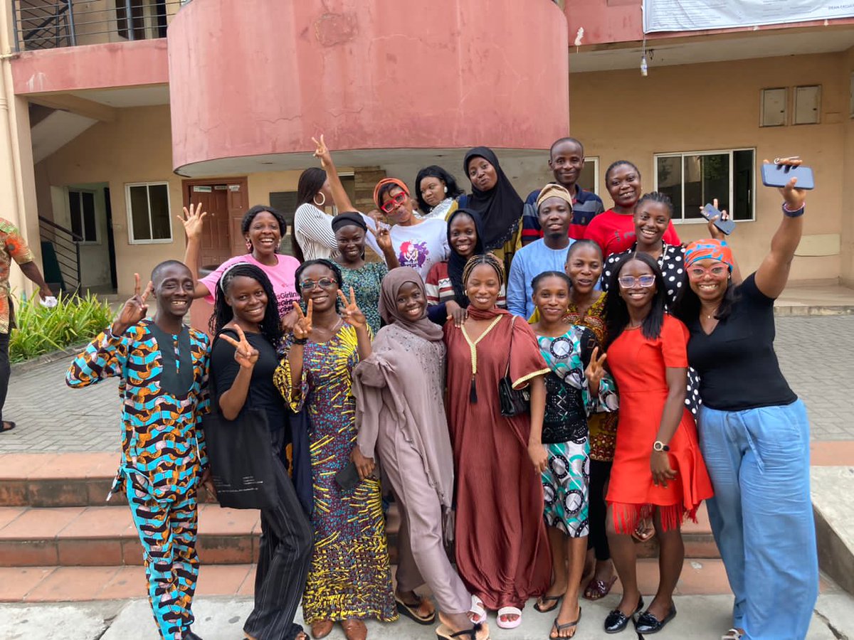 matthew_john88's tweet image. Just wrapped up my MSc in Mass Comm at @UnilagNigeria ! 🎓 It’s been a challenging but rewarding journey, balancing school, work at @voptvlive and being class deputy governor. 🙏 Grateful to God, CCC Praiseville, @KunleHamilton , my late parents, and various amazing people.