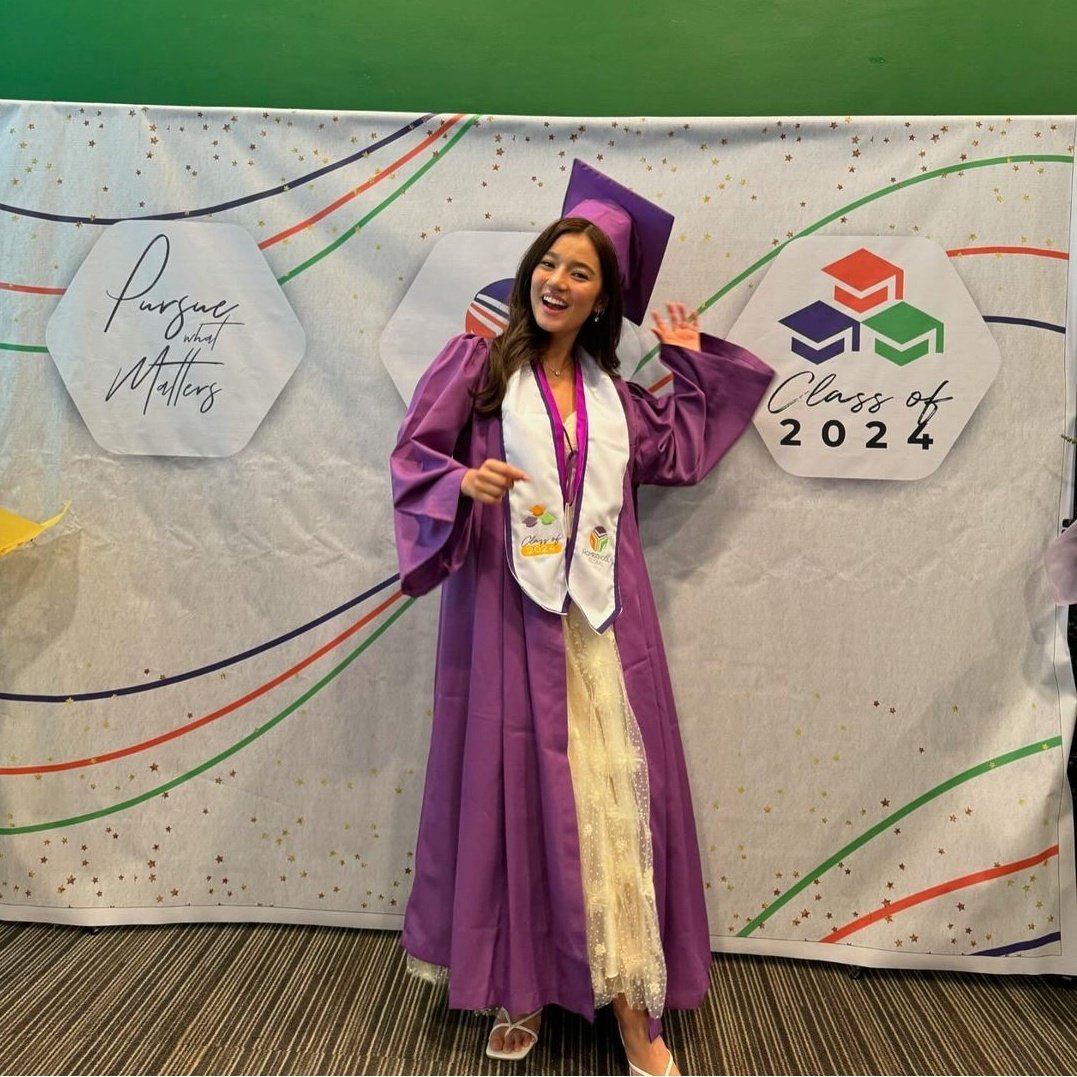 DonBelleOFC's tweet photo. 140924 • @bellemariano02's IG POST UPDATE! 

"Before entering the industry, I promised myself and my parents that I'd do my best to live the best of both worlds:pursuing my career balancing it with school at the same time. Two years ago, I decided to continue pursuing my academics once again. I could say it wasn't an easy   journey😆-all the nights staying up late, endlesscups of coffee ❤️, and trying to make it before the deadline. I finally made it 🤍! " 

#BellwMariano