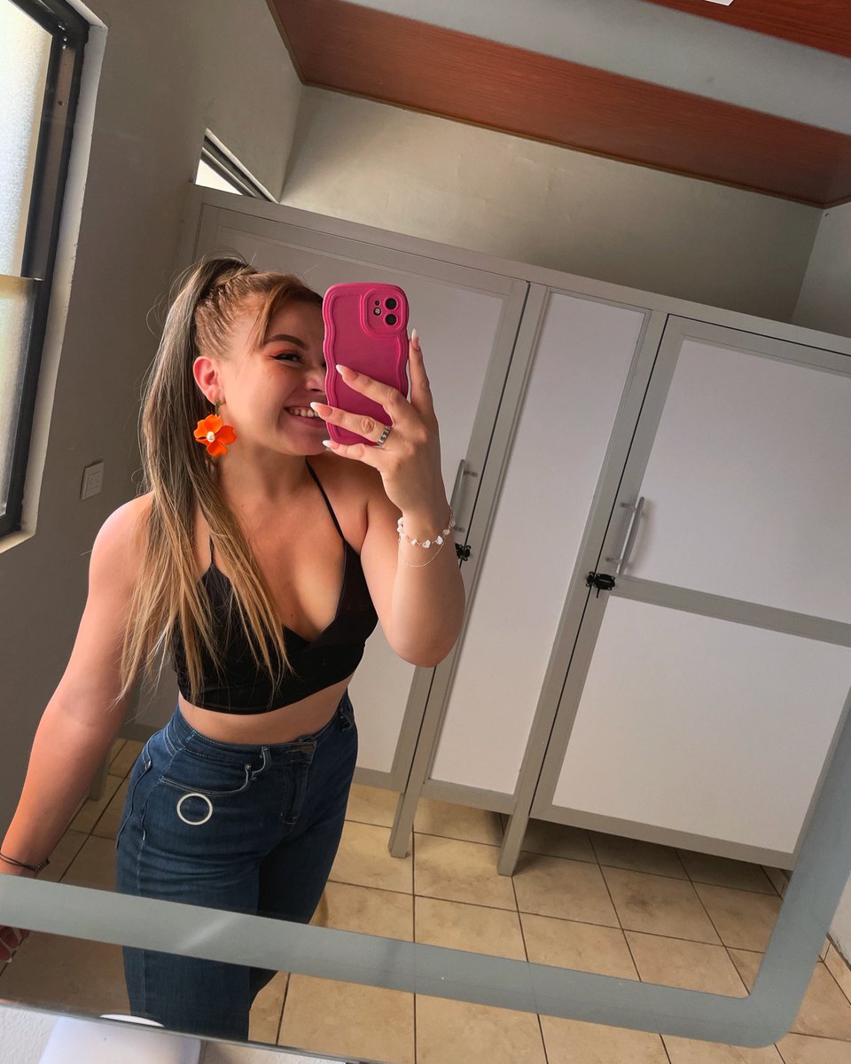 Karlitha Juarez🌻🌻🌻 tweet media
