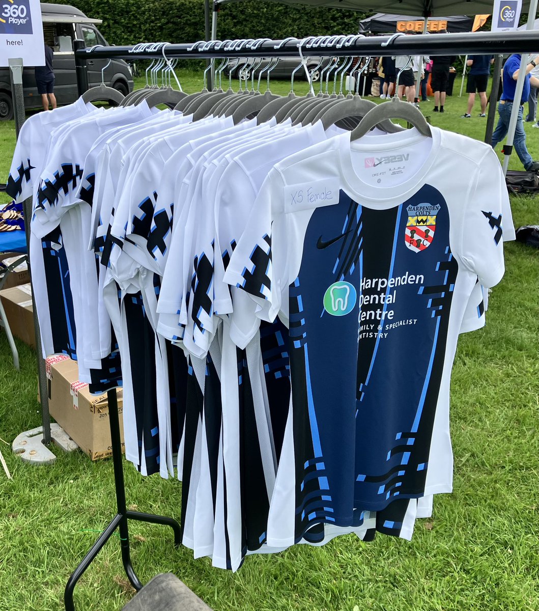 HarpendenColts's tweet image. We welcome another 125 boys &amp;amp; girls to the #ColtsFamily this morning. We hope this is the start of a 12yr+ of playing ⚽️ with us. 

Thanks to all the new &amp;amp; existing volunteers for helping them start there time with us 🙌🙏🏻 

Good luck coaches 👍🏻

#LifeLong❤️Of⚽️ 
#ColtsCommunity