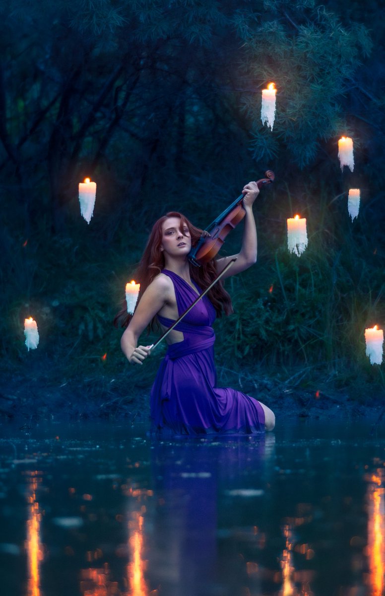elizaberlain's tweet photo. A bit of mucky muck and mystical magick.  

How impressive is this photoshoot setup? This was done by Jerb from Do the Thing Photo. It is all practical effects - no compositing!

A huge thank-you to Vita and Yan for assisting with the shoot and making my experience so magical. ✨ https://t.co/aVg7xZHG5V