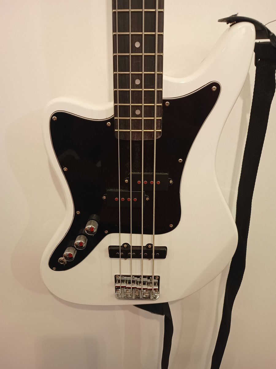 A mad rollercoaster of of a first two weeks. Teaching PE in the rain and (occasional) sun, some driveway repairs and decorating. Tonight playing some music at the Victoria in Walsall. Mixed but rocky sets from 9ish xx