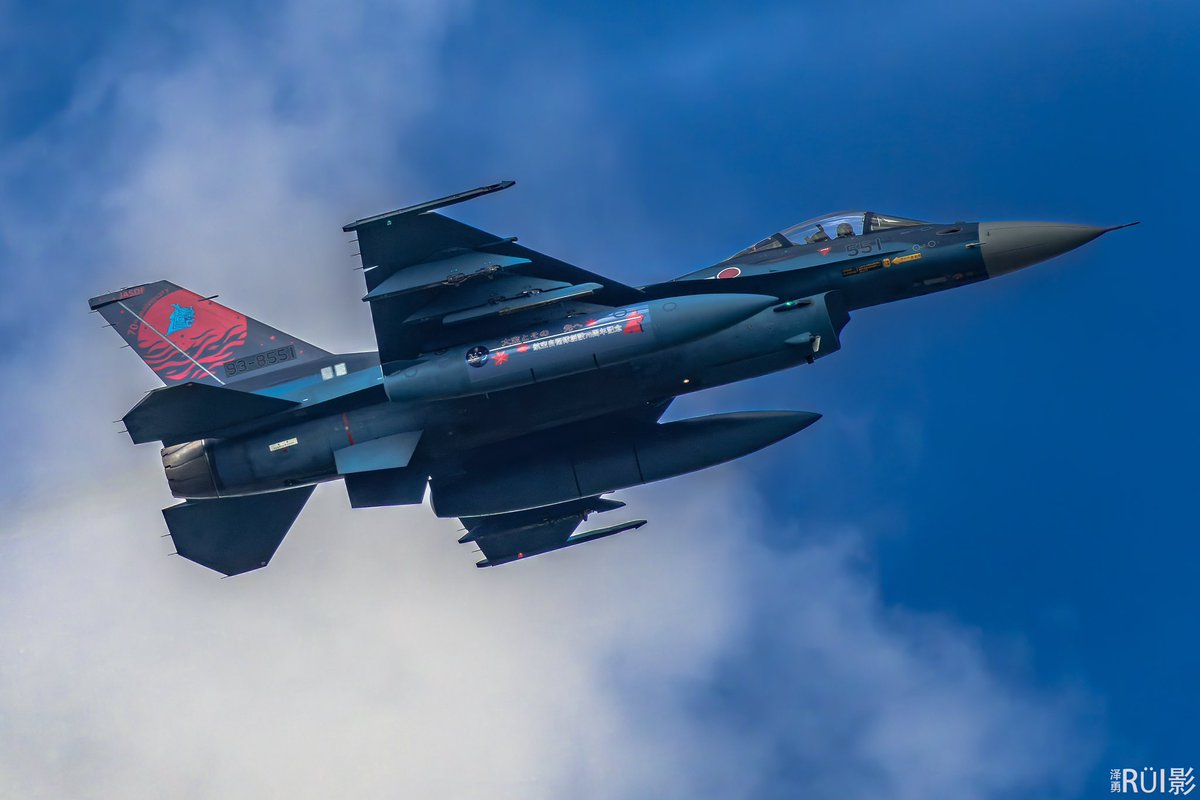 Benjamin tweet media