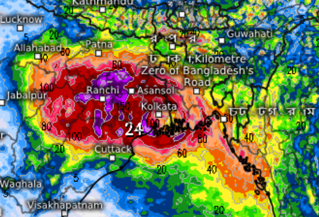 IndiaWeather13's tweet photo. 🌧️ Monsoon Alert 🌧️

Over the next 3 days, West Bengal, Jharkhand, parts of Odisha, East M.P, North Chattishgarh, and Bihar are set to experience very heavy rainfall due to a deep depression over the region. 🌧️

Kolkata is likely to receive moderate to heavy rains, so brace for wet conditions!

#Monsoon2024 #WeatherAlert #HeavyRain #Kolkata #WestBengal #Odisha #Bihar