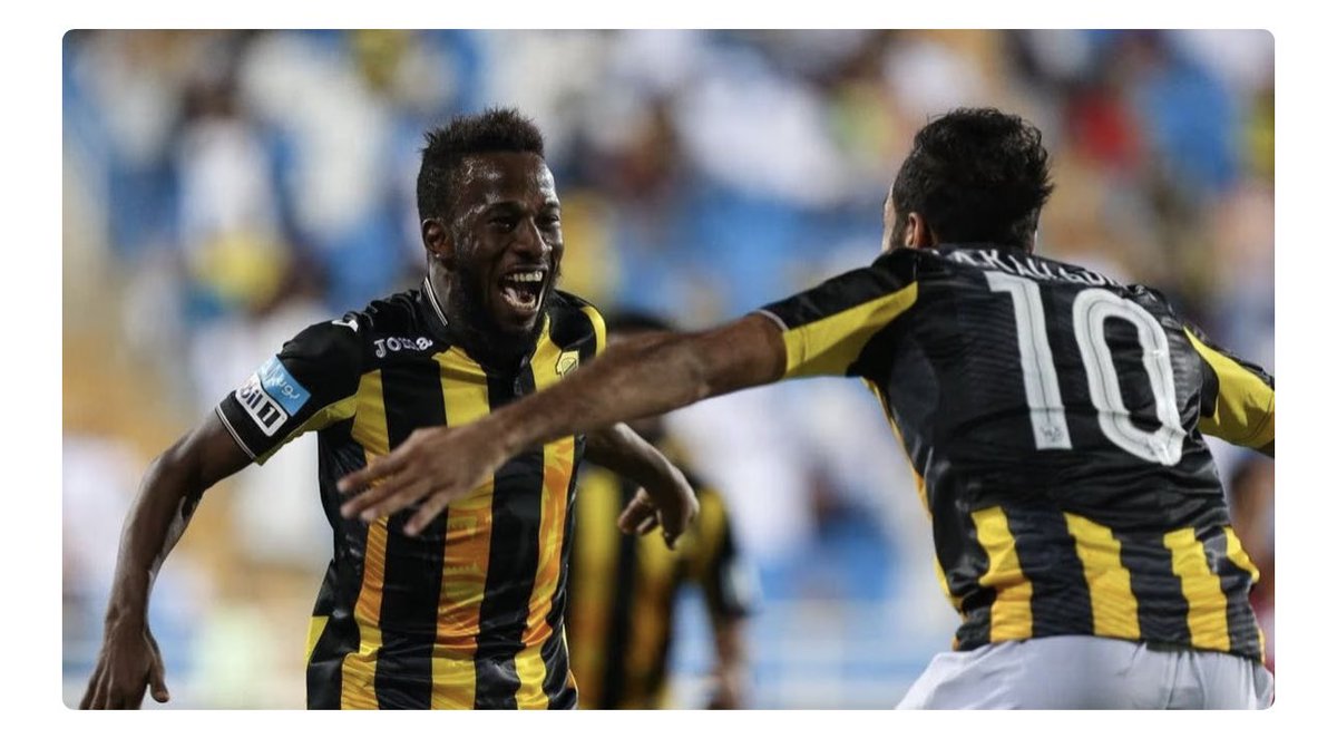 الله يشفيك ويحفظك يا فهد ويطمنا عليك ❤️🤲
دعواتكم لى أخويا فهد المولد 🤲