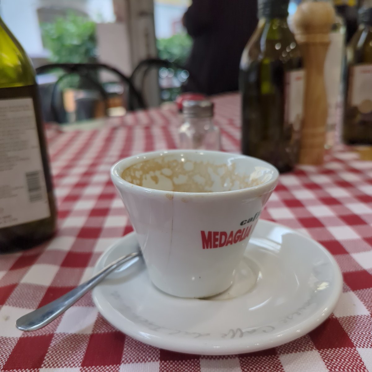 minacryptocom's tweet photo. Prove you are in Italy without saying you're in Italy #proofofeverything @MinaProtocol https://t.co/gTVaFM5wCO