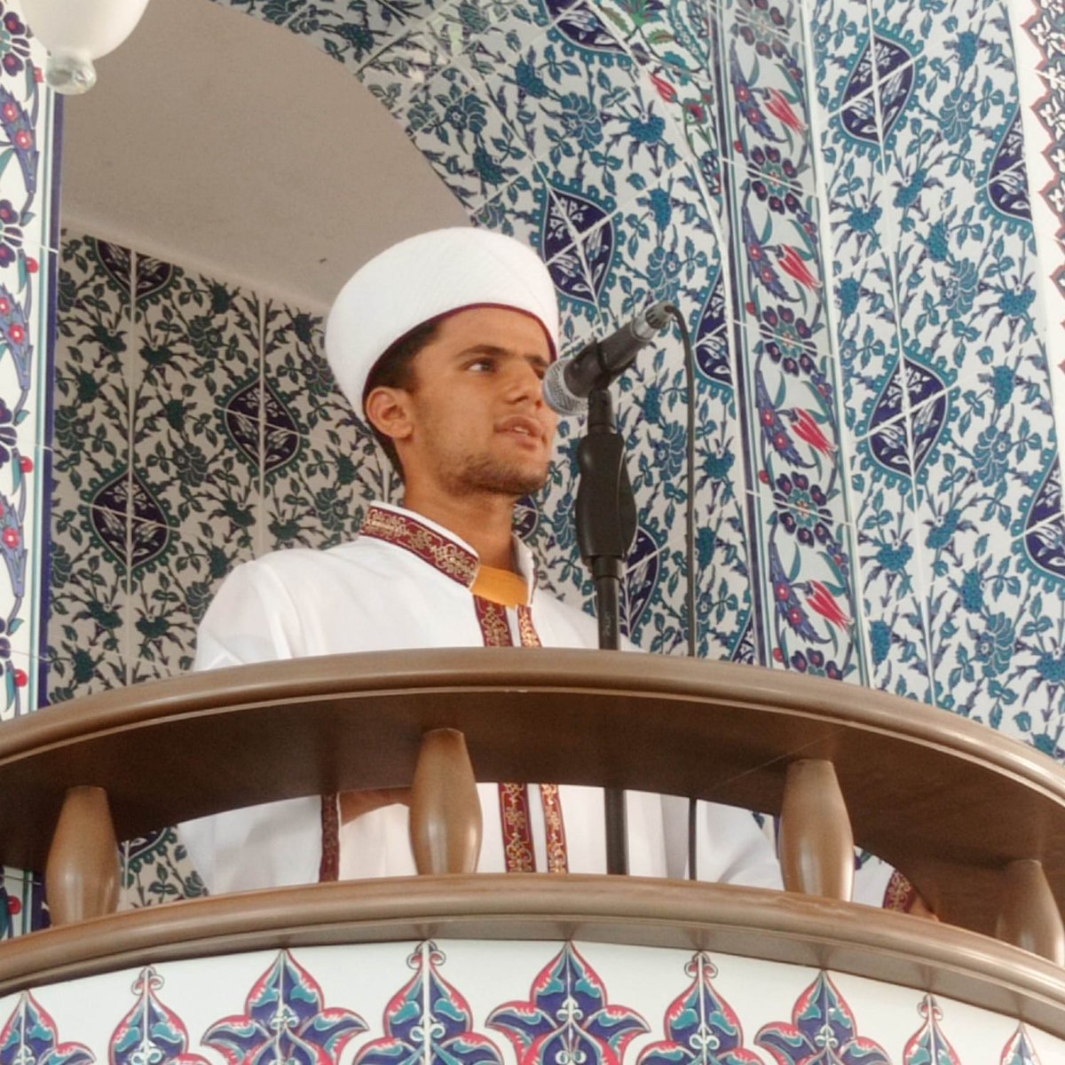 Genç Hatipler Minber'de 13.09.2024
Antakya TOBB AİHL Fen ve Sosyal Bilimler Proje  Okulu spor sınıfı öğrencimiz Ahmet El-Harden,
Narlıca Merkez Camii'nde,
Cuma Hutbesi irad edip Cuma Namazı kıldırdı.
#Gençhatiplerminberde <a href="/yilmaznazif/">Nazif Yılmaz</a>  <a href="/meb_dinogretimi/">MEB Din Öğretimi Genel Müdürlüğü</a> <a href="/drahmetisleyen/">Ahmet İşleyen</a>