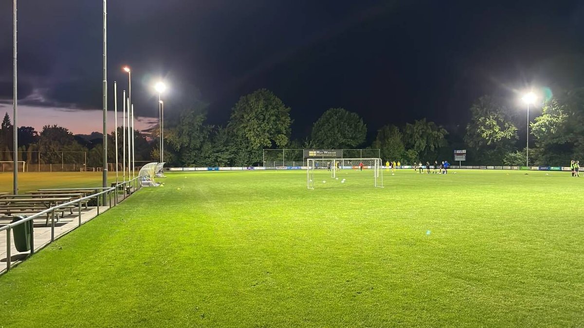 LemonMIC's tweet image. MIC G-C 1200W flood light project In the Netherlands