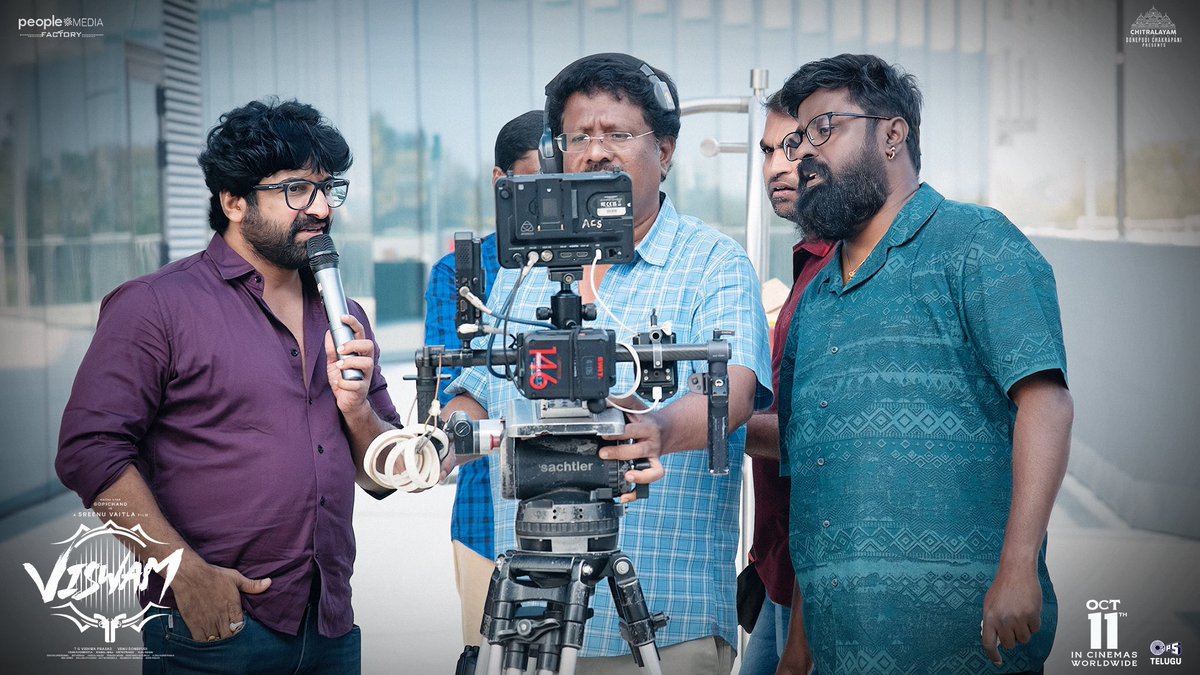 𝐕𝐚𝐦𝐬𝐢𝐒𝐡𝐞𝐤𝐚𝐫 (@ursvamsishekar) on Twitter photo Here are some beautiful moments captured during the shoot of #MorocconMaguva song from #Viswam. ❤️🔥
The making video of this peppy song will be out today at 5:04 PM .🤩
Listen Now ▶️ youtu.be/cpwlZS9_zEw
A <a href="/chaitanmusic/">Chaitan Bharadwaj</a> music 🎼
Sung by #PrudhviChandra & #SahithiChaganti 🎤 Here are some beautiful moments captured during the shoot of #MorocconMaguva song from #Viswam. ❤️🔥
The making video of this peppy song will be out today at 5:04 PM .🤩
Listen Now ▶️ youtu.be/cpwlZS9_zEw
A <a href="/chaitanmusic/">Chaitan Bharadwaj</a> music 🎼
Sung by #PrudhviChandra & #SahithiChaganti 🎤