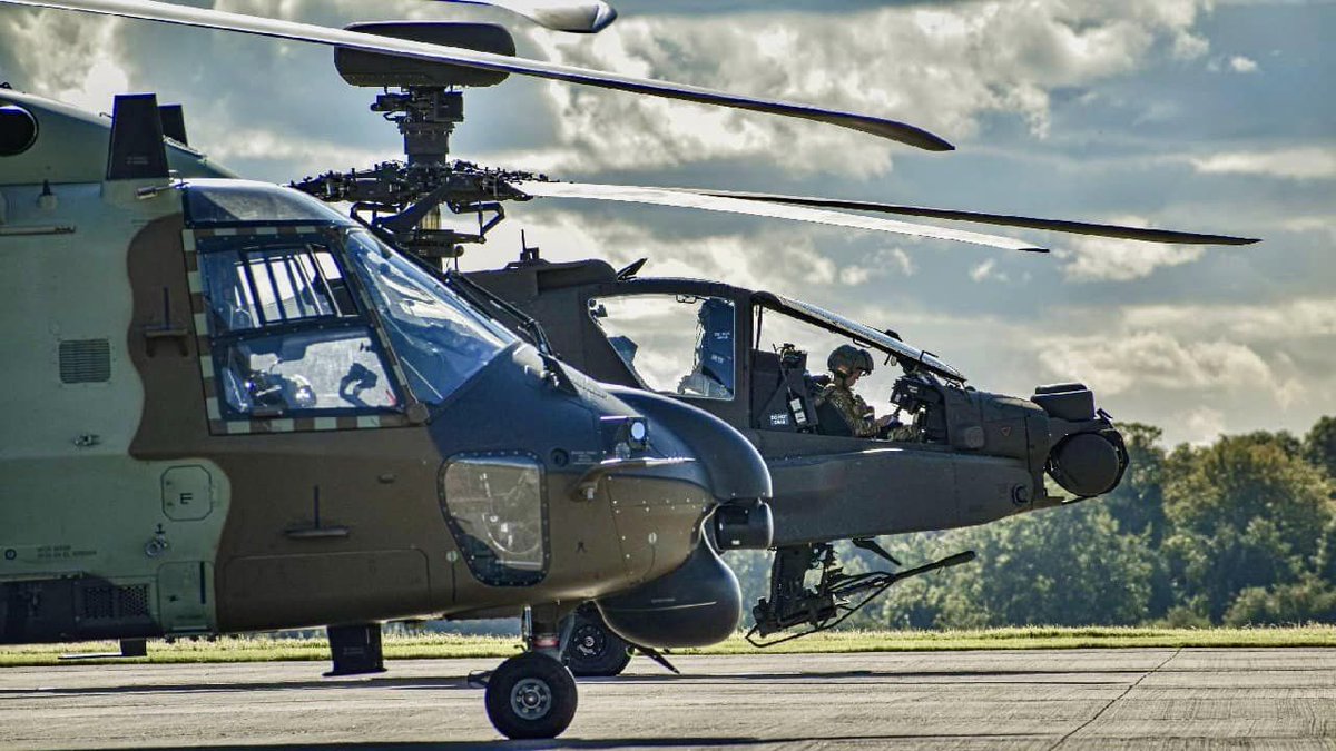EjercitoTierra's tweet photo. ☀️#BuenosDías ¡Nuestros #helicópteros en #Escocia!
Una patrulla de #helicópteros #HT29 del #BHELMAIII #FAMET, participa en el ejercicio "Talon Highlander", como parte de la Fuerza de Respuesta de la #OTAN, Allied Reaction Force #ARF.
¡Buscamos mejorar la preparación y presencia de nuestras unidades en las fuerzas aéreas de la @NATO .
¡Mira las fotos! 👇 #SomostuEjercito 🇪🇦