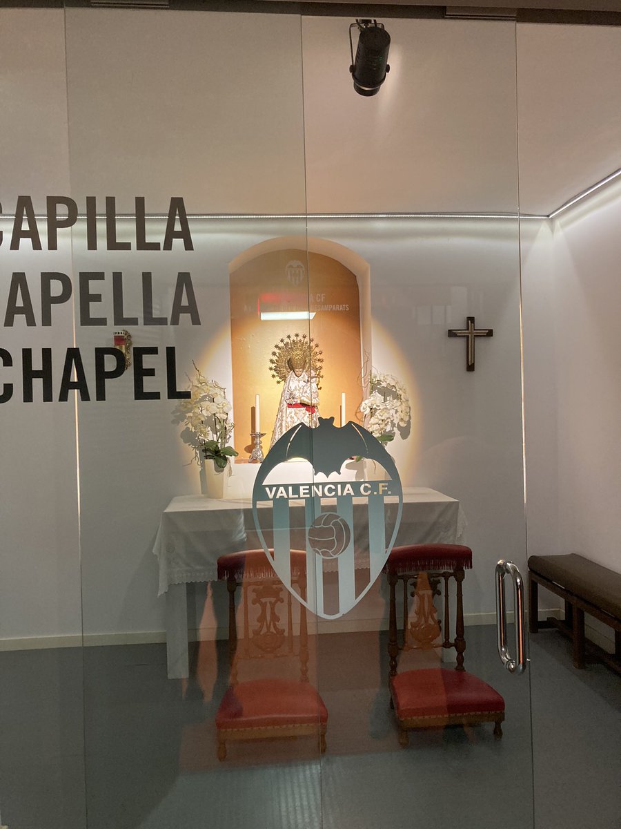 Svatý Primitiv ve Valencii 🧎‍♂️<a href="/za_carou/">Za čárou</a>