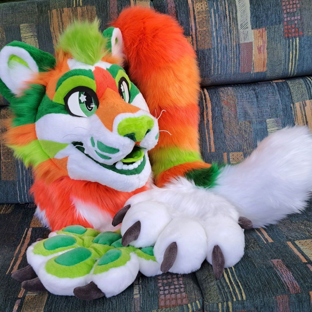 Fluffy Demon Creations tweet media