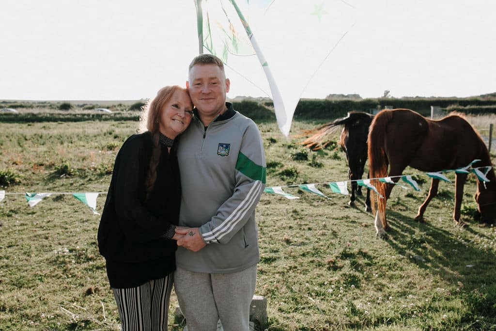 MyHeritage's tweet photo. A MyHeritage DNA test helped Mark reunite with his birth family after 53 years! https://t.co/p4o8F1enRH #MyHeritage #DNAStory https://t.co/dmJMJPRCel