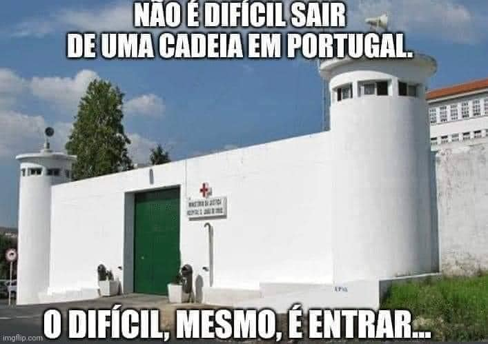 😄😆😅😂