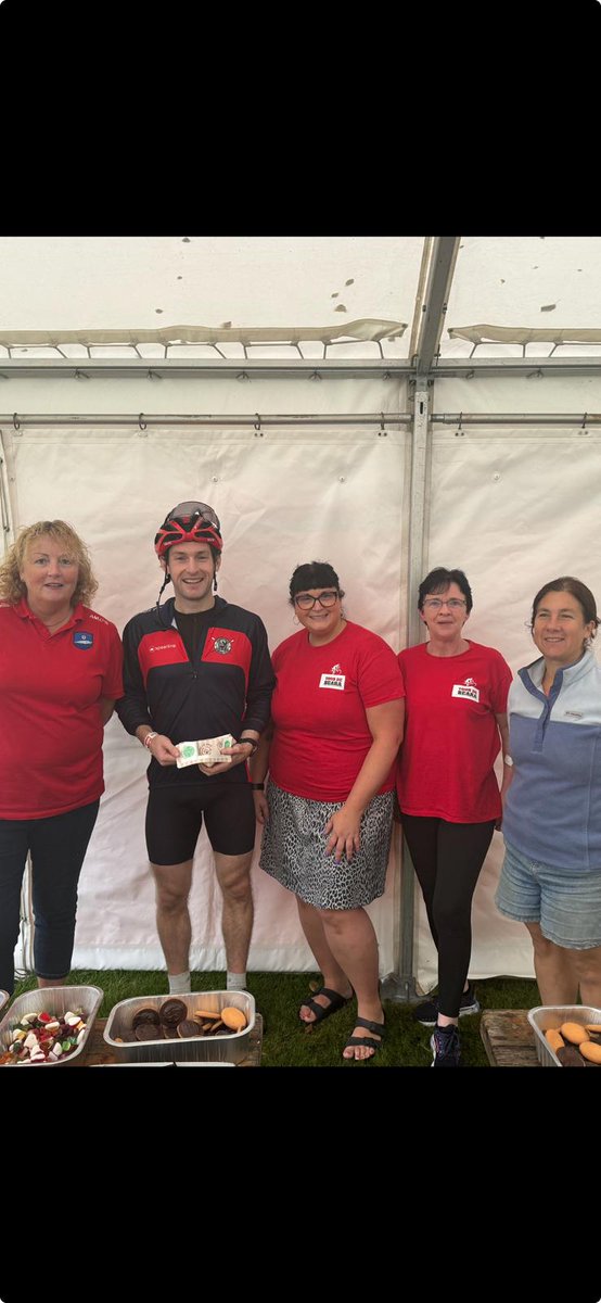 Bet you didn't get a sandwich during the Olympics <a href="/PaulO_Donovan/">Paul O'Donovan</a> 
#tourdebeara