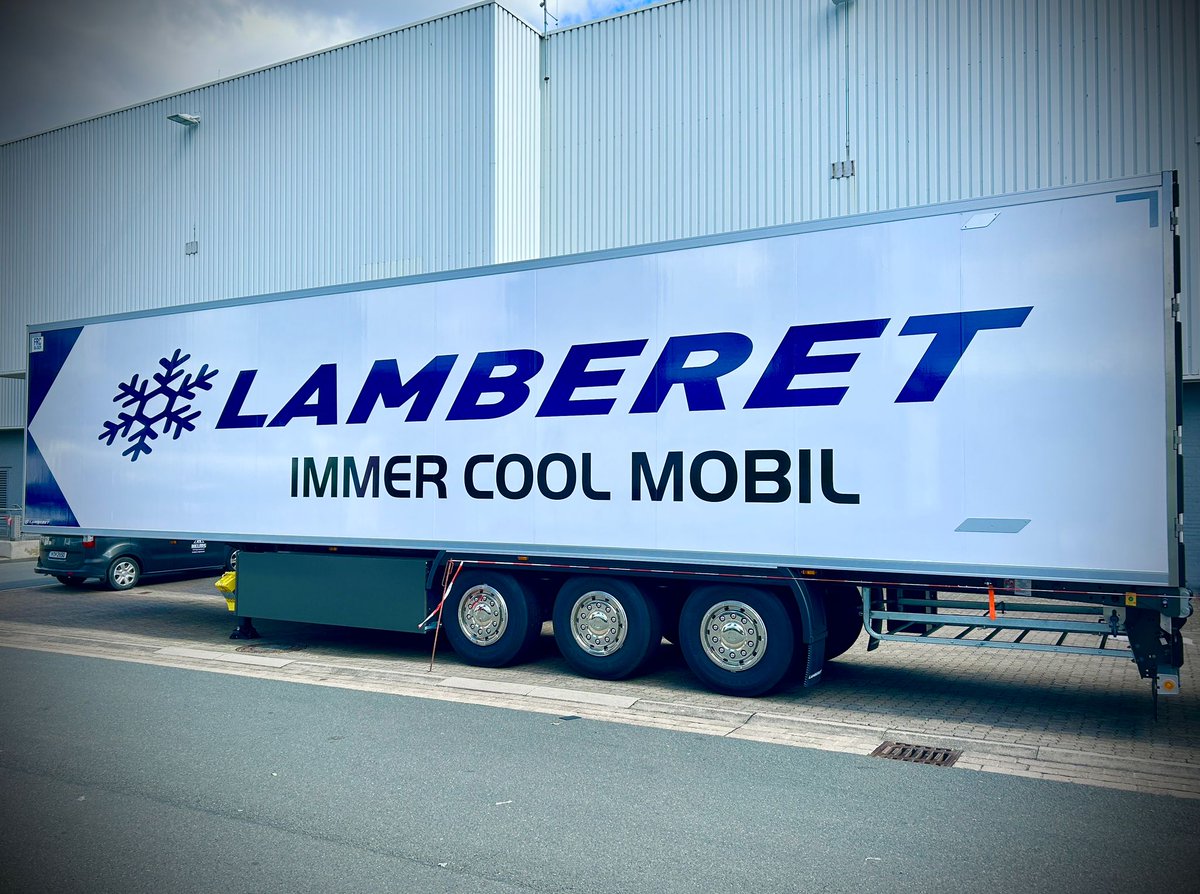 lamberet_sas's tweet photo. #IAA #Teaser Retrouvez-nous au salon IAA 2024, hall 27, stand A31, la semaine prochaine.
12 véhicules innovants à découvrir, du fourgon frigorifique à la semi-remorque !

#Lamberet #Kerstner #Easyfit #trailer #truck #fair #trade #IAA2024 https://t.co/vCeOKLcWsH