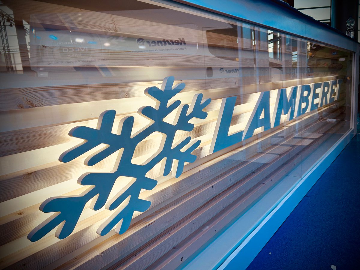 lamberet_sas's tweet photo. #IAA #Teaser Retrouvez-nous au salon IAA 2024, hall 27, stand A31, la semaine prochaine.
12 véhicules innovants à découvrir, du fourgon frigorifique à la semi-remorque !

#Lamberet #Kerstner #Easyfit #trailer #truck #fair #trade #IAA2024 https://t.co/vCeOKLcWsH