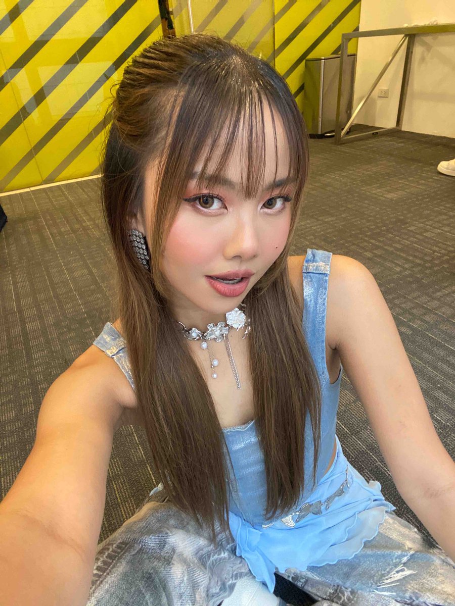 KAIAOfficialPH's tweet photo. [KAIA Snaps]

#KAIASnaps at #MIBF2024 
09.14.24
💜🩵

#KAIA_ANGELA 🐻
#KAIA_SOPHIA 🦊
#KAIA_CHARLOTTE 🍊

KAIA AT THE MIBF 
#KAIAatMIBF2024 #MIBF2024 #KAIA https://t.co/GsKMgEostH