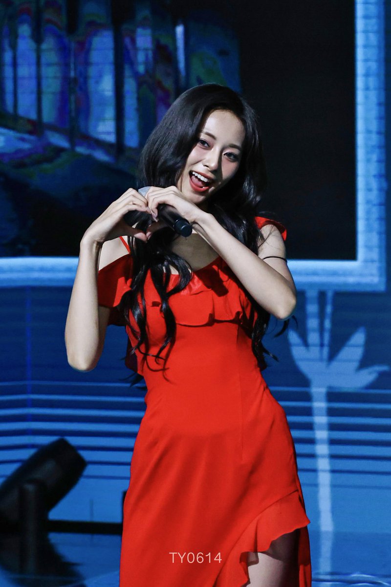 240914 ❤️

Working Hard Tzuyu🫶

#쯔위 #TZUYU #트와이스 #TWICE
#abouTZU #RunAway
<a href="/JYPETWICE/">TWICE</a>