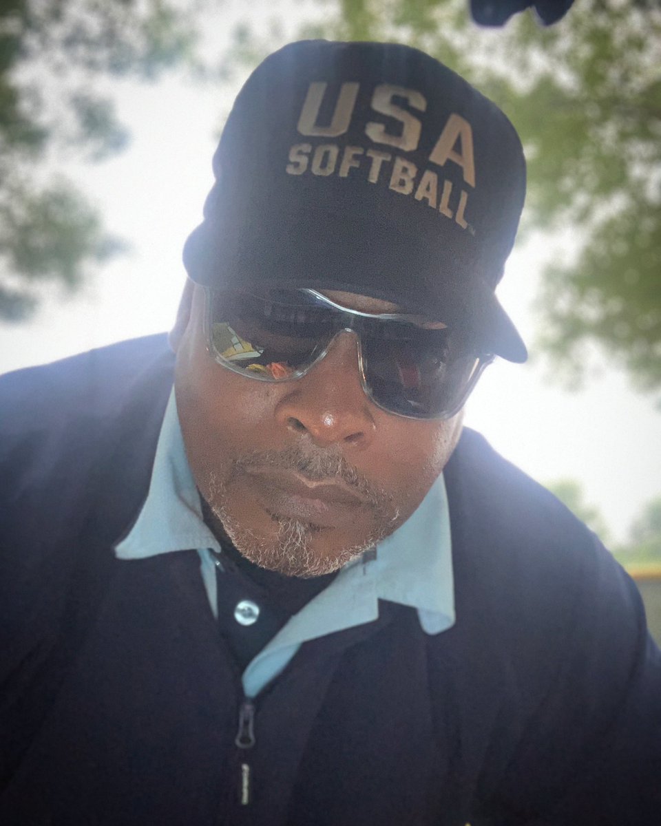 Chromecherry's tweet photo. #UmpireLife⚾️ https://t.co/JDlQlrYLBE