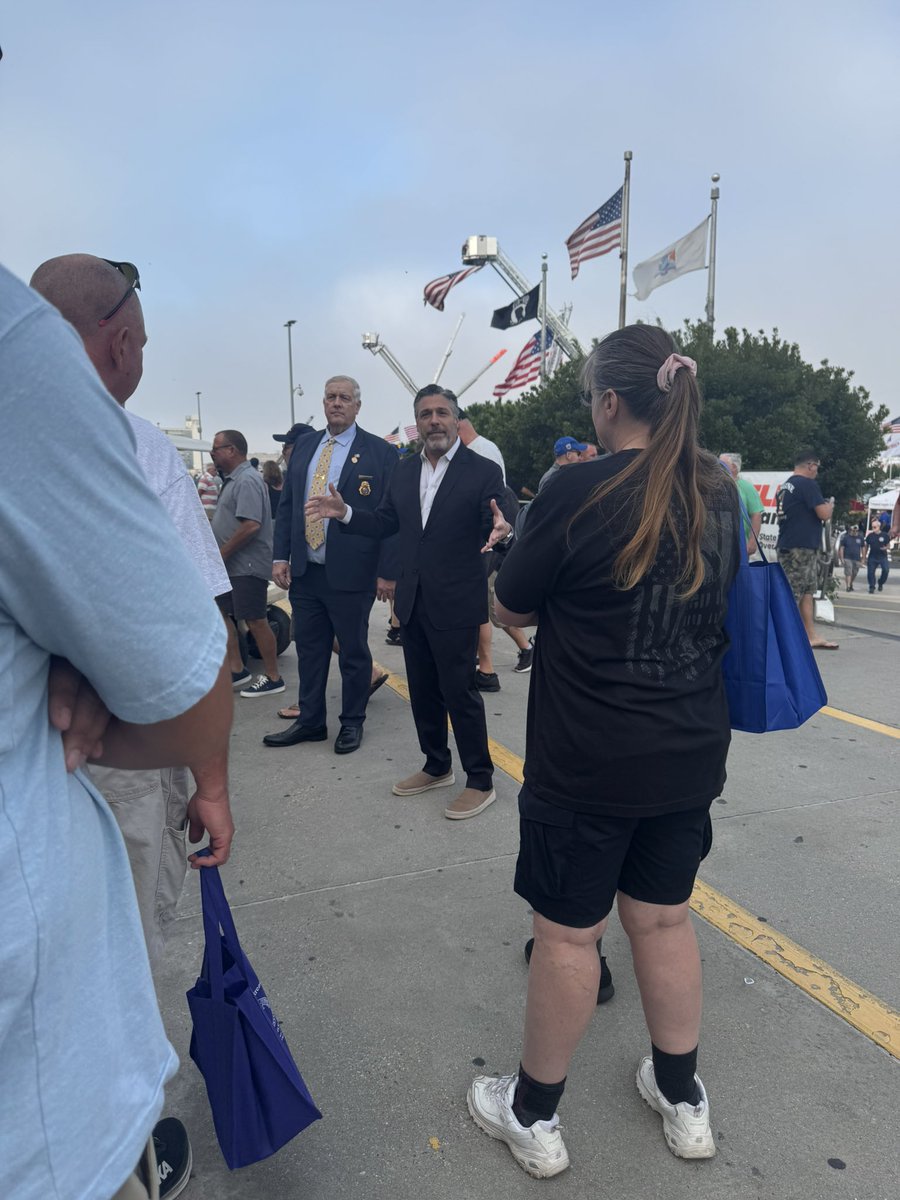 Starting a busy Saturday in Wildwood with our Firefighters at their annual convention. 

Stay tuned. We’re all over the state today from North to South and everywhere in between.