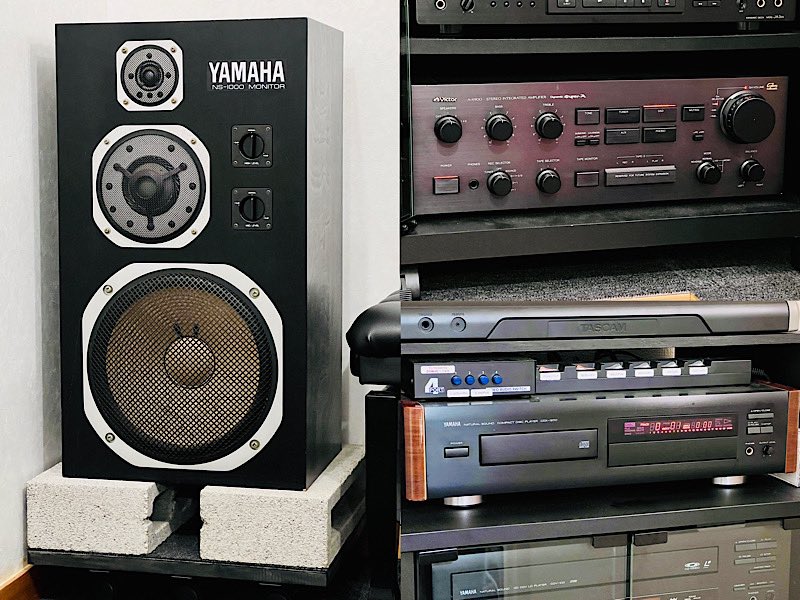 schu111_pf's tweet photo. この組み合わせで聴く音楽が一番好きだったりします😆
#YAMAHA
#NS1000M
#CDX1200
#Victor
#AX900
#オーディオ
#オーディオ好きな人と繋がりたい https://t.co/pPIXbvrGow