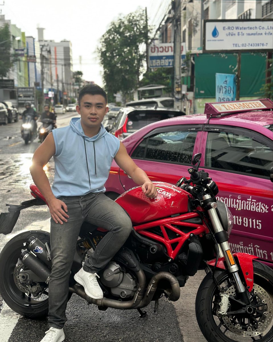 Q V่างlช้าอาทิตย์ 02.30 - 10.00น.
นะคับ