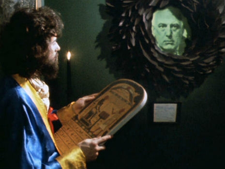Fx37738008's tweet photo. 🎥#KennethAnger🎬
🎞️(1969) Invocation of my Demon Brother
#BobbyBeausoleil #AntonLaVey (#ChurchOfSatan)
#MickJagger
🎞️#LuciferRising
#JimmyPage (#AleisterCrowley) #MarianneFaithfull
N.B: #SharonTate est assassinée le 9 août 1969
@ Los Angeles https://t.co/0wRsUl5Pzi