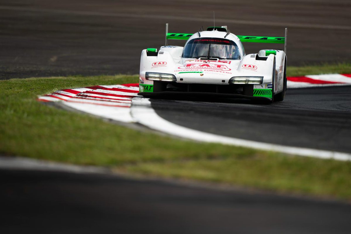 PorscheRaces's tweet image. #WEC - 3 Porsche 963 made it into the top 10 in qualifying. As a result, they have advanced to the #Hyperpole session. Here are the starting positions for the #6hFuji: 

P5 - #6 @Team_Penske
P8 - #5 #PorschePenskeMotorsport 
P10 - #99 @ProtonRacing 
P16 - #12 #Hertz @JotaSport
