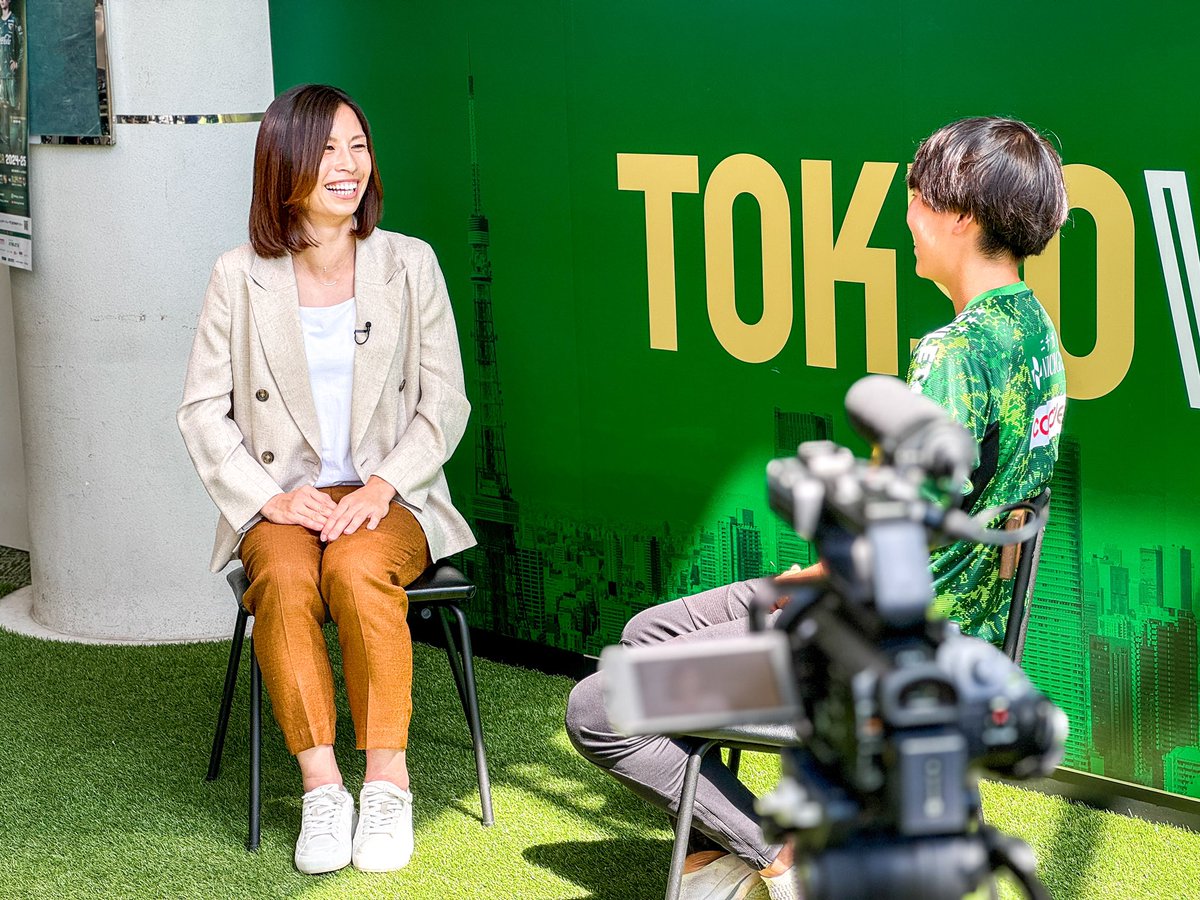 koyama_kie's tweet image. 【#鮫島彩】

明日、9/15(日)21:55〜
NHK『サンデースポーツ』の
スタジオにお邪魔します🦈

選手インタビューにも
チャレンジさせていただきました🎤

初めて外から見るWEリーグ。
いよいよ開幕です✨

#WEリーグ開幕

#ＳＯＭＰＯWEリーグ 
￼ #日テレ東京ヴェルディベレーザ
#木下桃香 選手