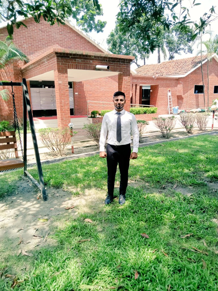 mdRashedmahamud's tweet image. যখন মনে হয় সব কিছু হারিয়ে গেছে তখন বিশ্বাসই একমাত্র ভরসা ।