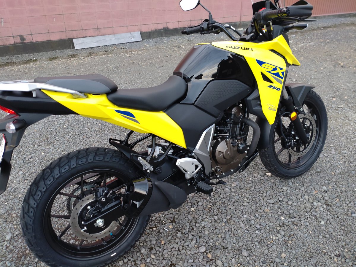 まんや tweet media